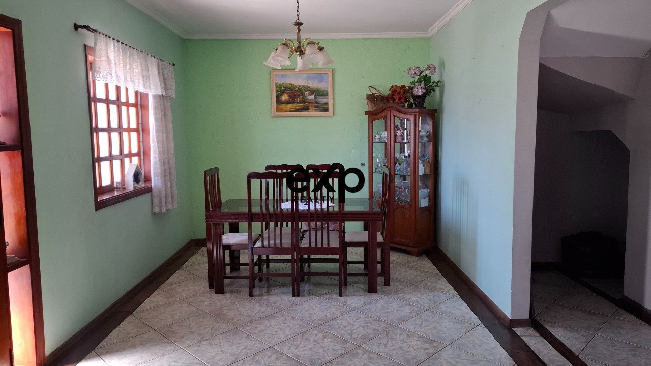 Casa à venda com 04 suites no bairro Alto da Boa Vista em Valinhos/SP