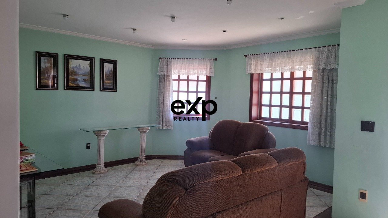 Casa à venda com 04 suites no bairro Alto da Boa Vista em Valinhos/SP