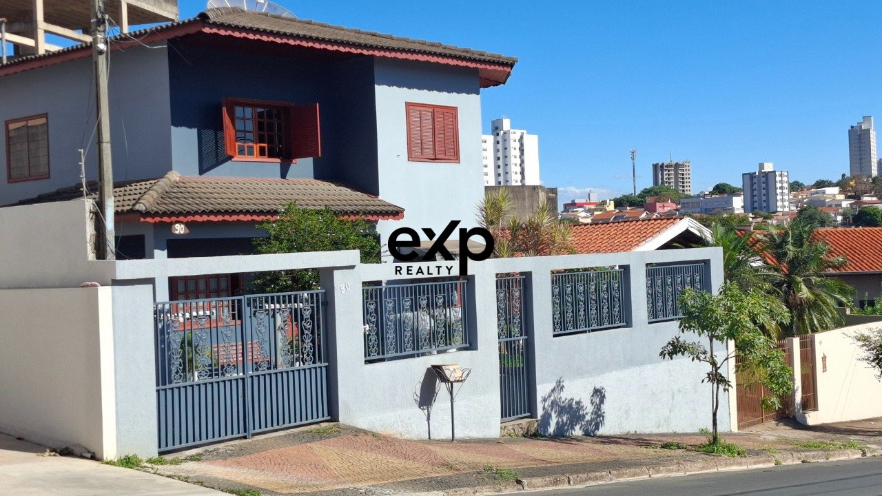 Casa à venda com 04 suites no bairro Alto da Boa Vista em Valinhos/SP