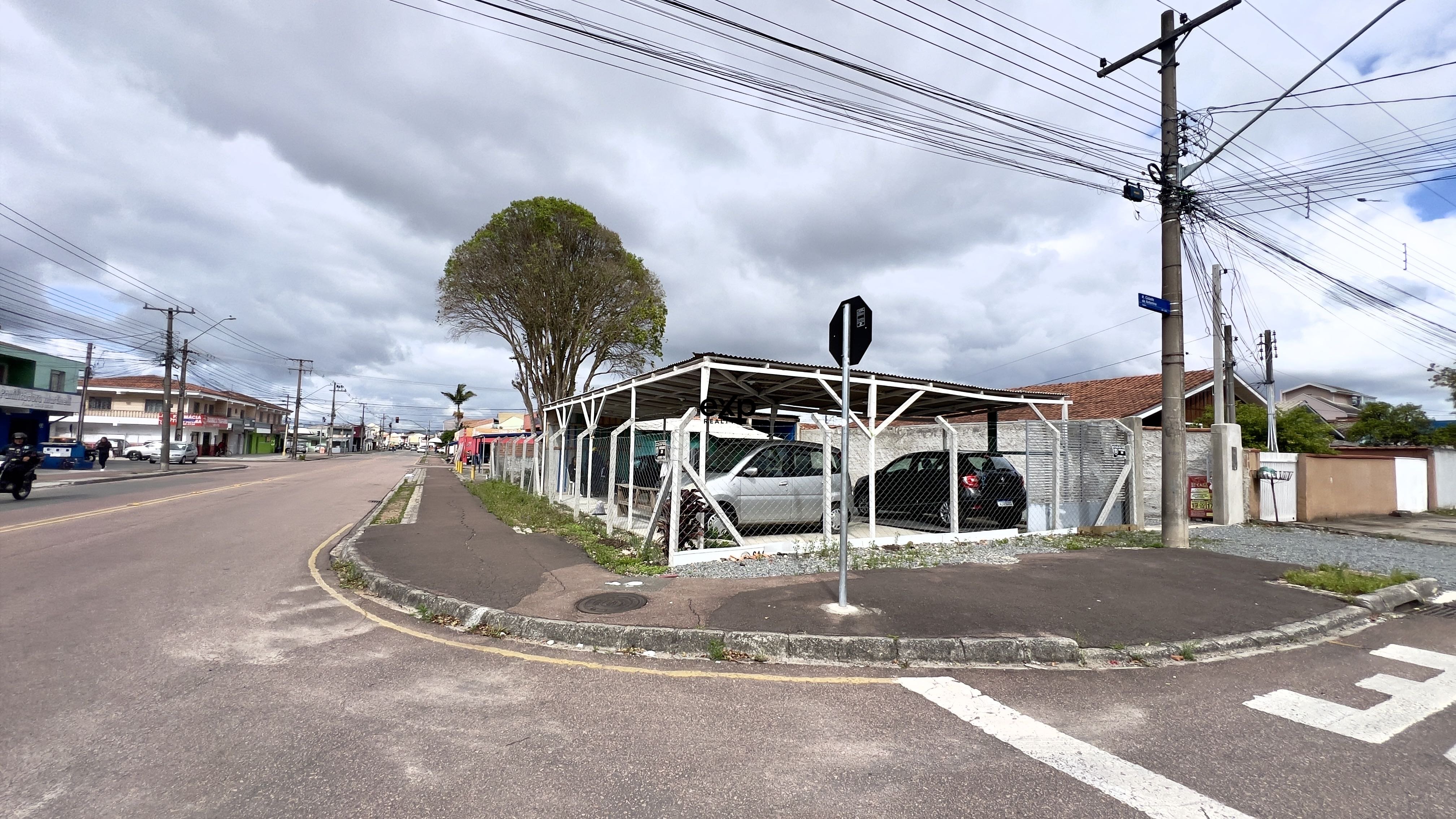 Terreno à venda em Curitiba no Bairro Cajuru!