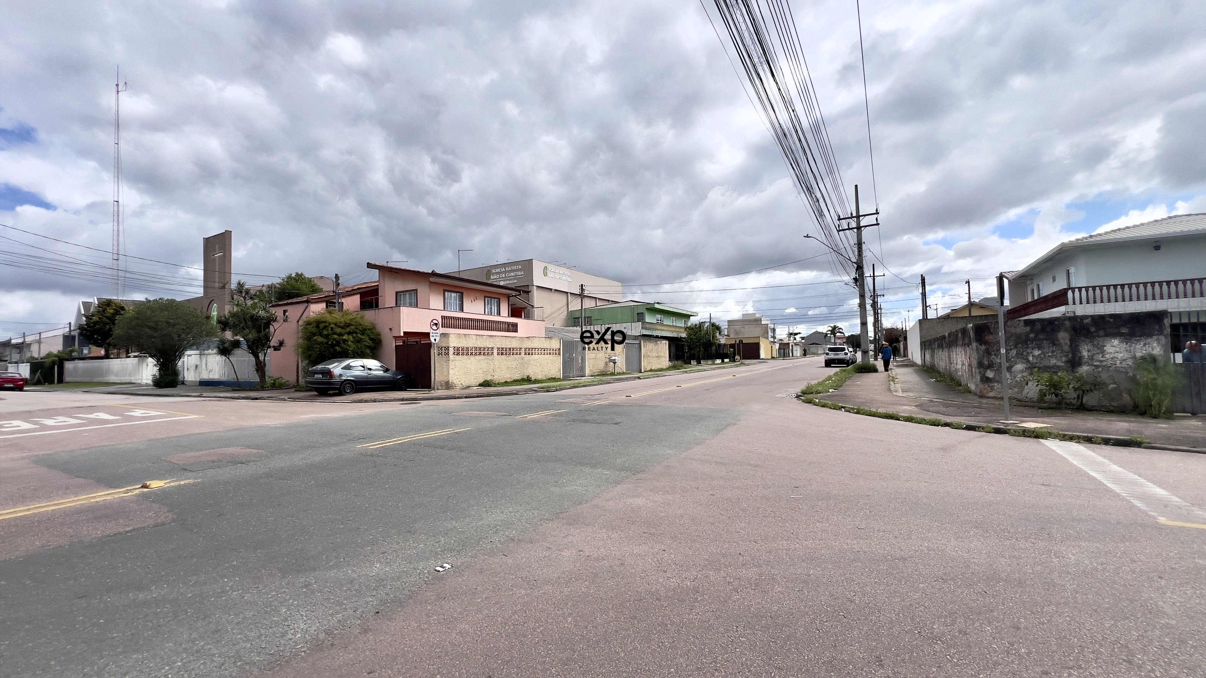 Terreno à venda em Curitiba no Bairro Cajuru!