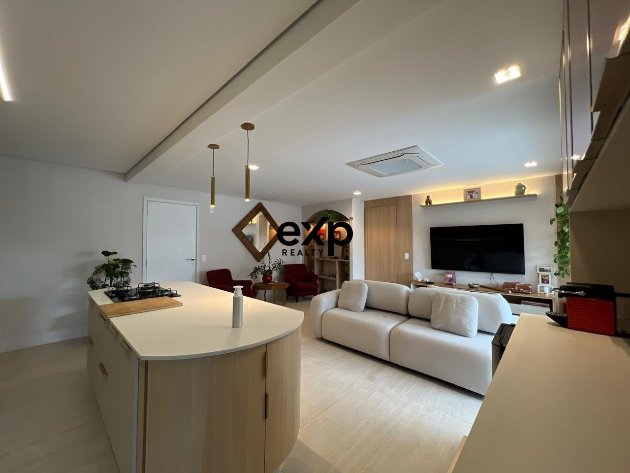 Brooklin 130m²,  2 suites  piscina aquecidae  2 vagas