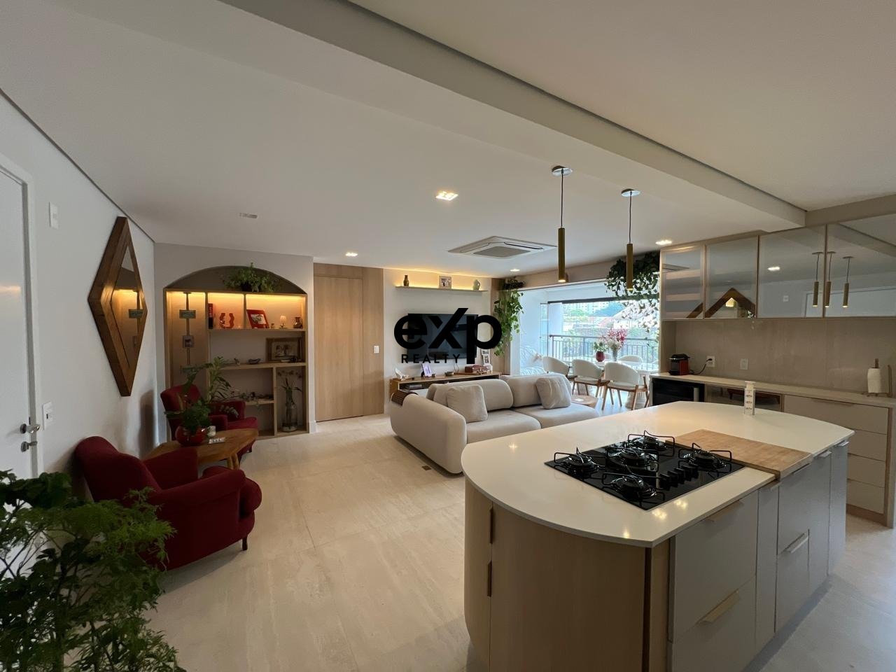 Brooklin 130m²,  2 suites  piscina aquecidae  2 vagas