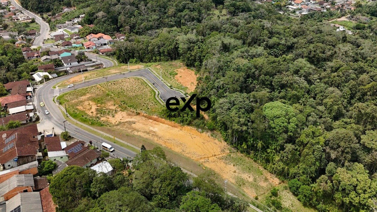 TERRENO, Bairro Itoupava Central - Blumenau, SC.