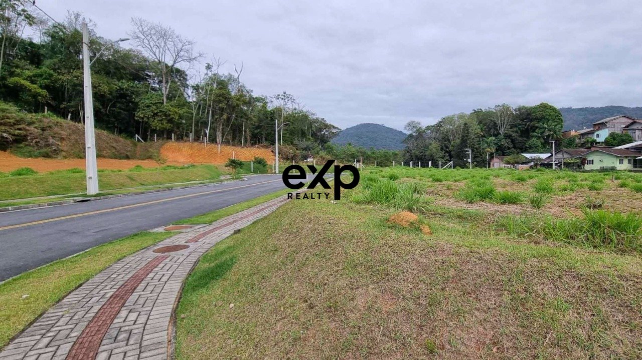 TERRENO, Bairro Itoupava Central - Blumenau, SC.