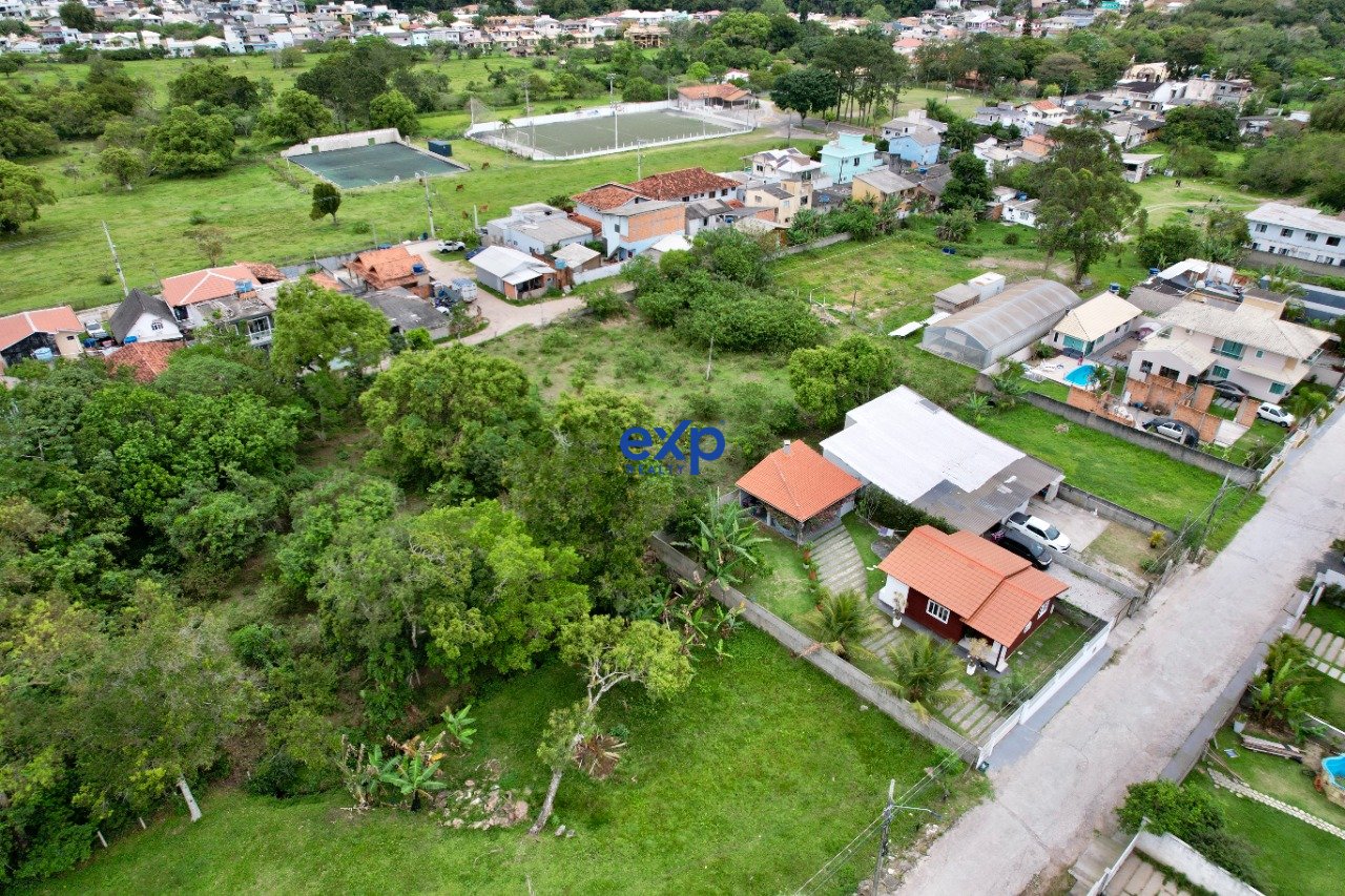 Ótima Área com 35.100 m2 a venda em Cachoeira do Bom Jesus - Florianopolis