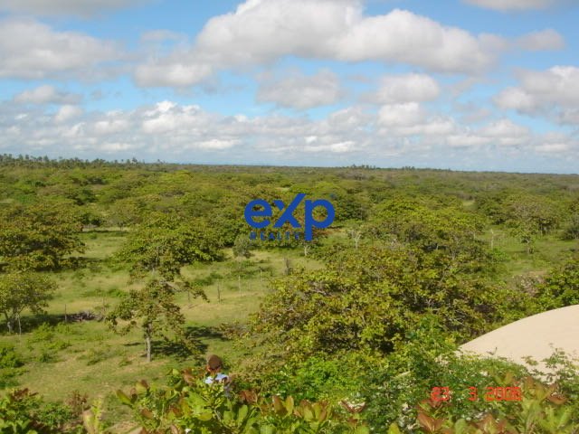 Fazenda espetacular na praia de Parajuru, Beberibe, com lago e duna em 62 hectares.