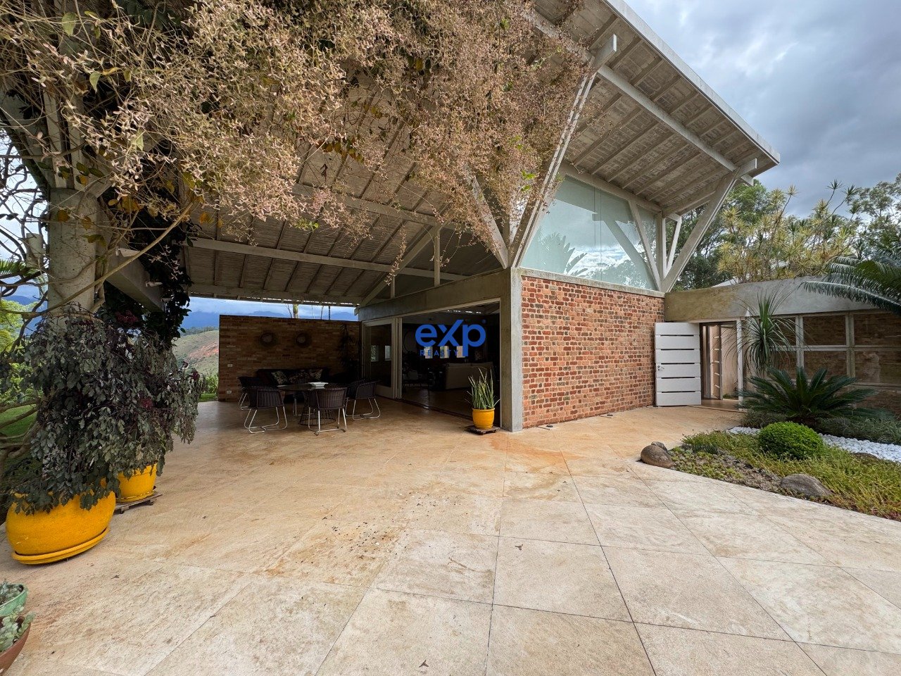 Casa à Venda no Condomínio Mundéus, 714,87 m² por R$ 3.950.000,00 - Itaipava