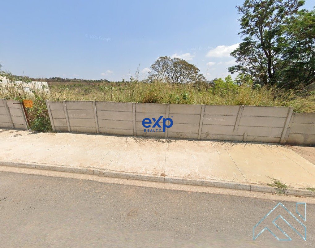 Terreno à venda em Atibaia, Rua dos Eucalíptos 110 Jardim dos Pinheiros - Atibaia - SP Atibaia 12945-674, 480 m²