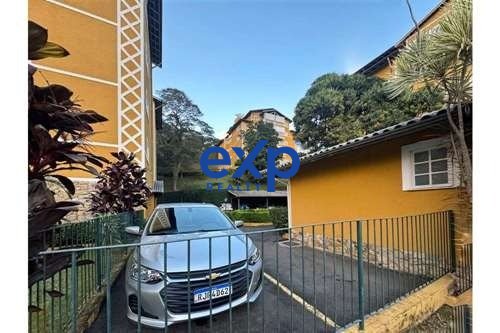 Apartamento à Venda no Condomínio Mirante do Castelo, 93,25m² por R$ 565.000,00 - Itaipava, Petrópolis/RJ