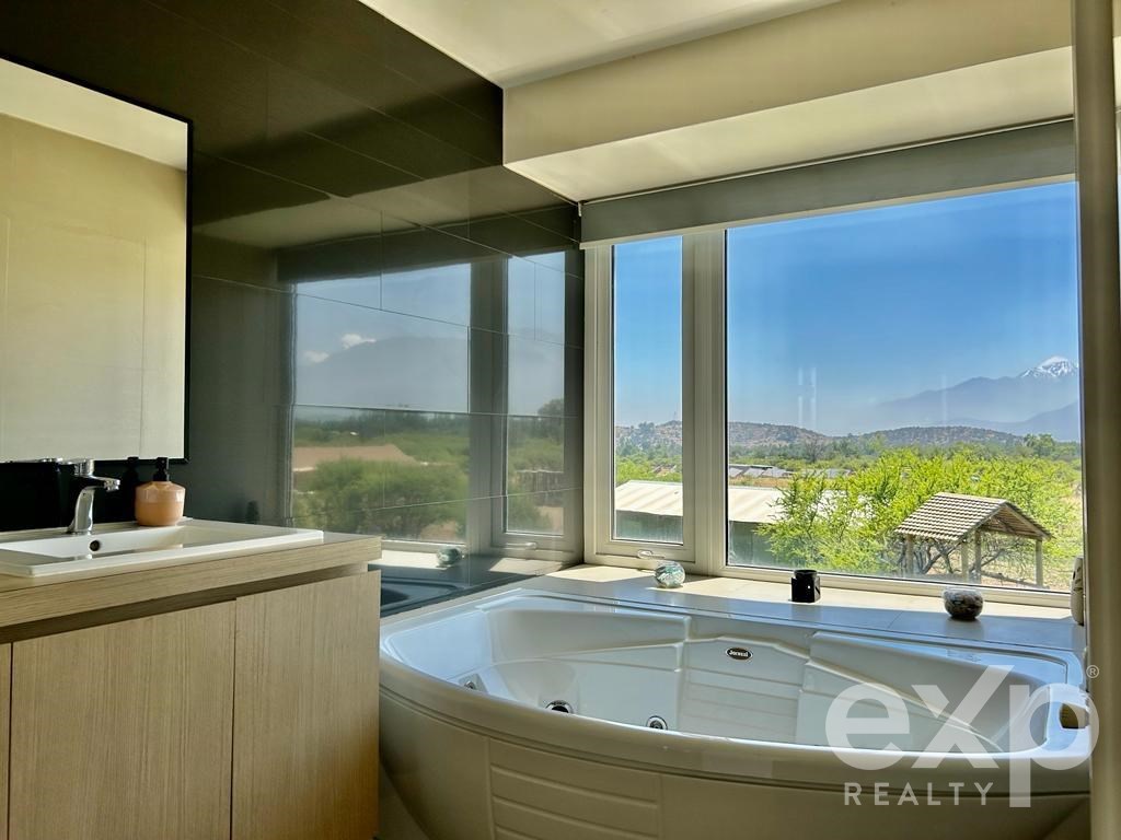 Parcela en alquiler en Pirque, Loma del Durazno 1074, 350 m²