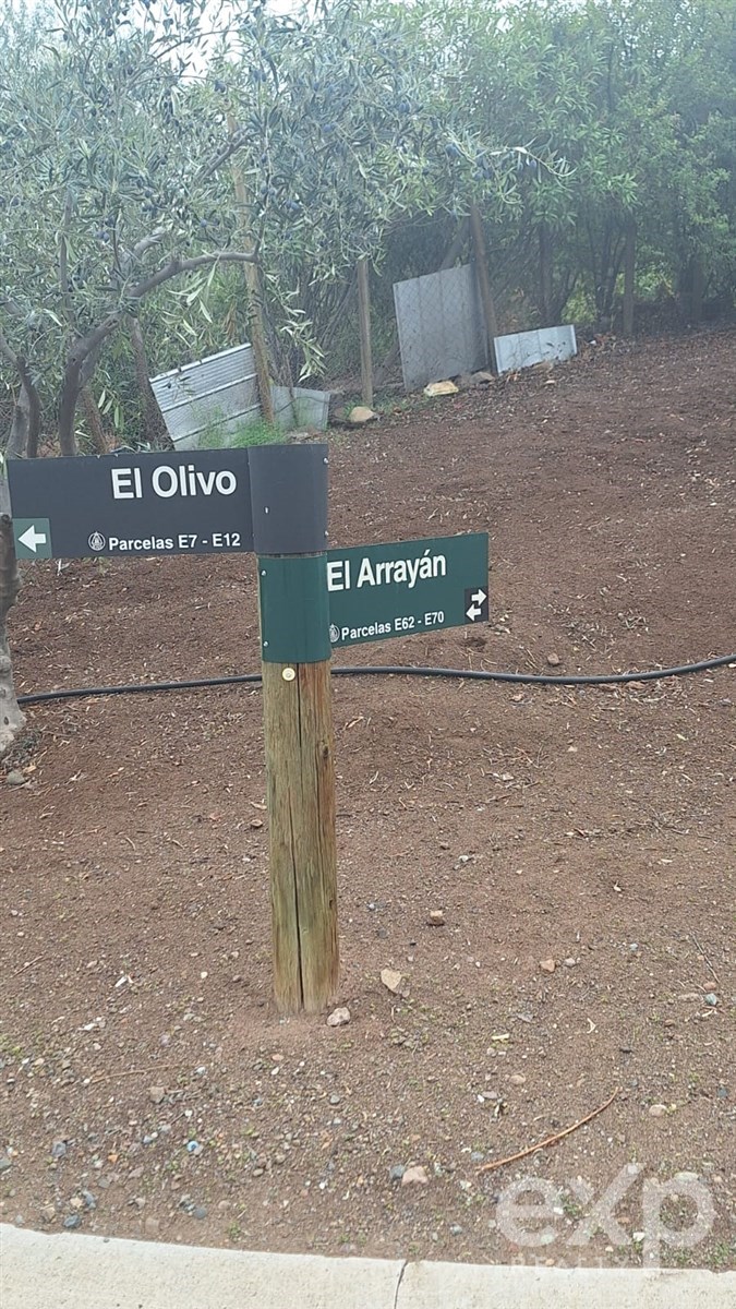 Parcela en Colina