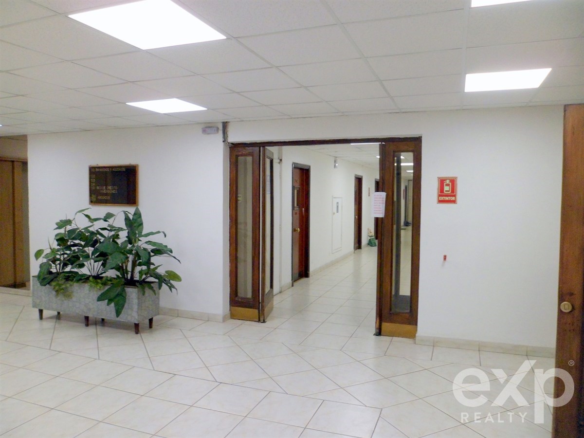 Oficina en venta en Santiago, Agustinas 1161