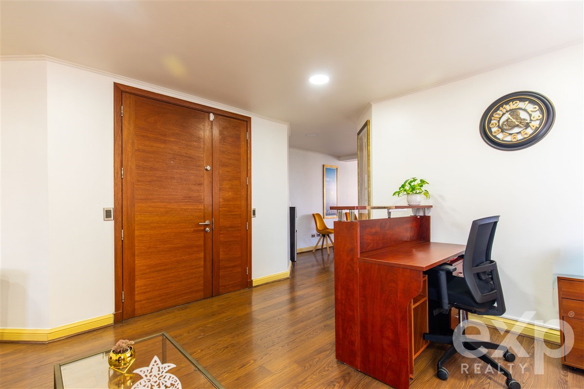 Oficina en venta en Las Condes, Asturias 271