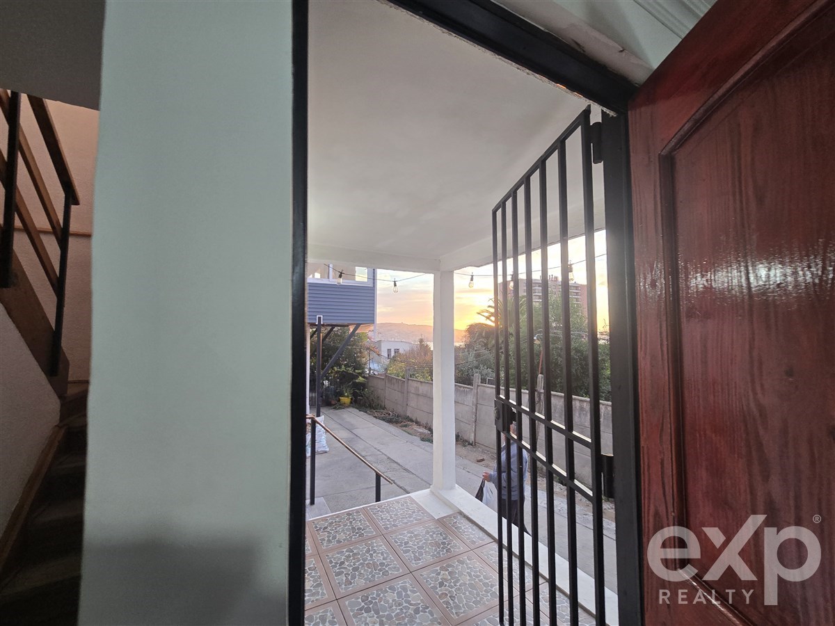 House in Valparaíso 3