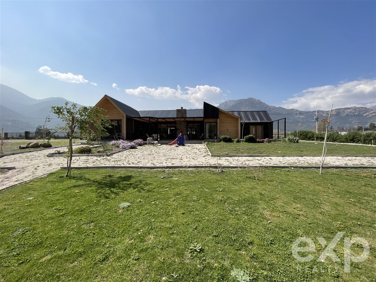 Casa en venta en San José de Maipo, Camino al volcán  10703, 228 m²