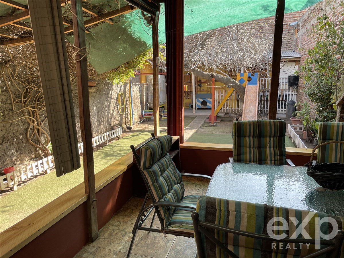 Casa en venta en Recoleta, el roble 271