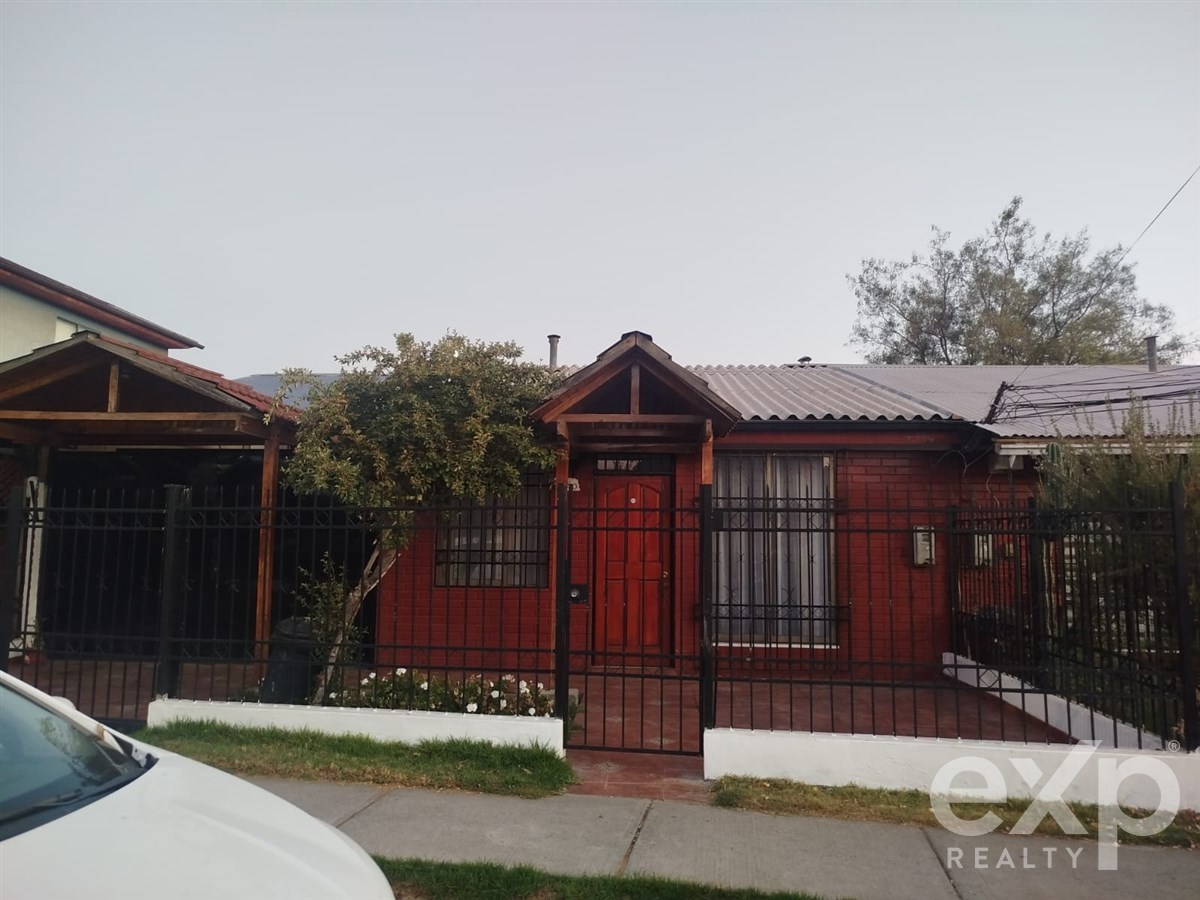 Casa en venta en Maipú, Montecasino  1280