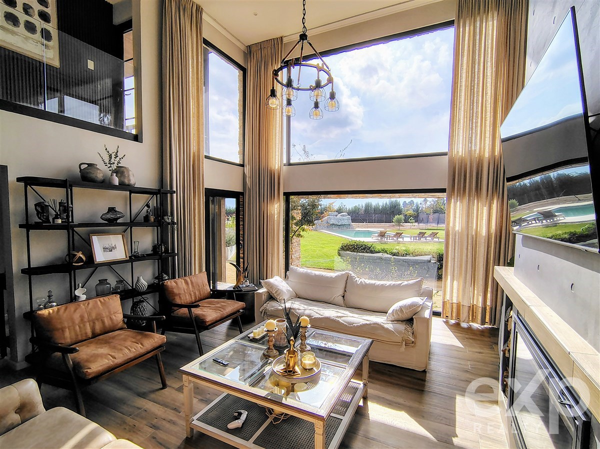 Casa en venta en Olmué, Los Queltehues, 300 m²