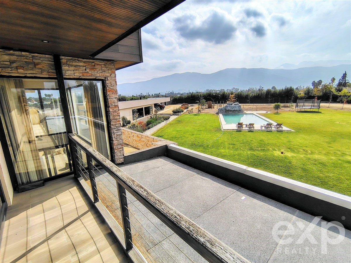 Casa en venta en Olmué, Los Queltehues, 300 m²