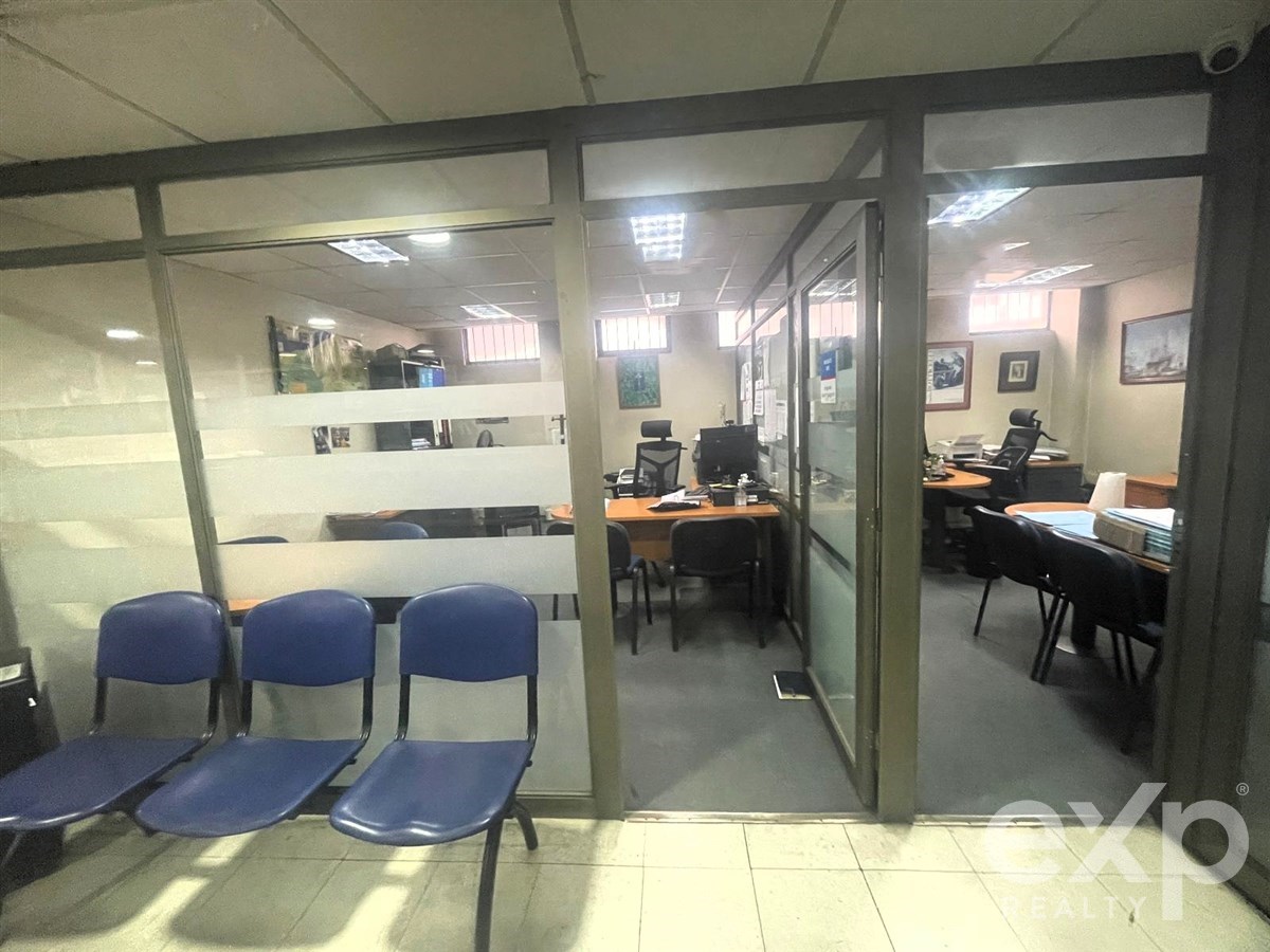 Oficina en alquiler en Concepción, Freire 867