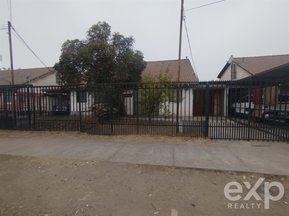 Casa en venta en Macul, Marathon  5526