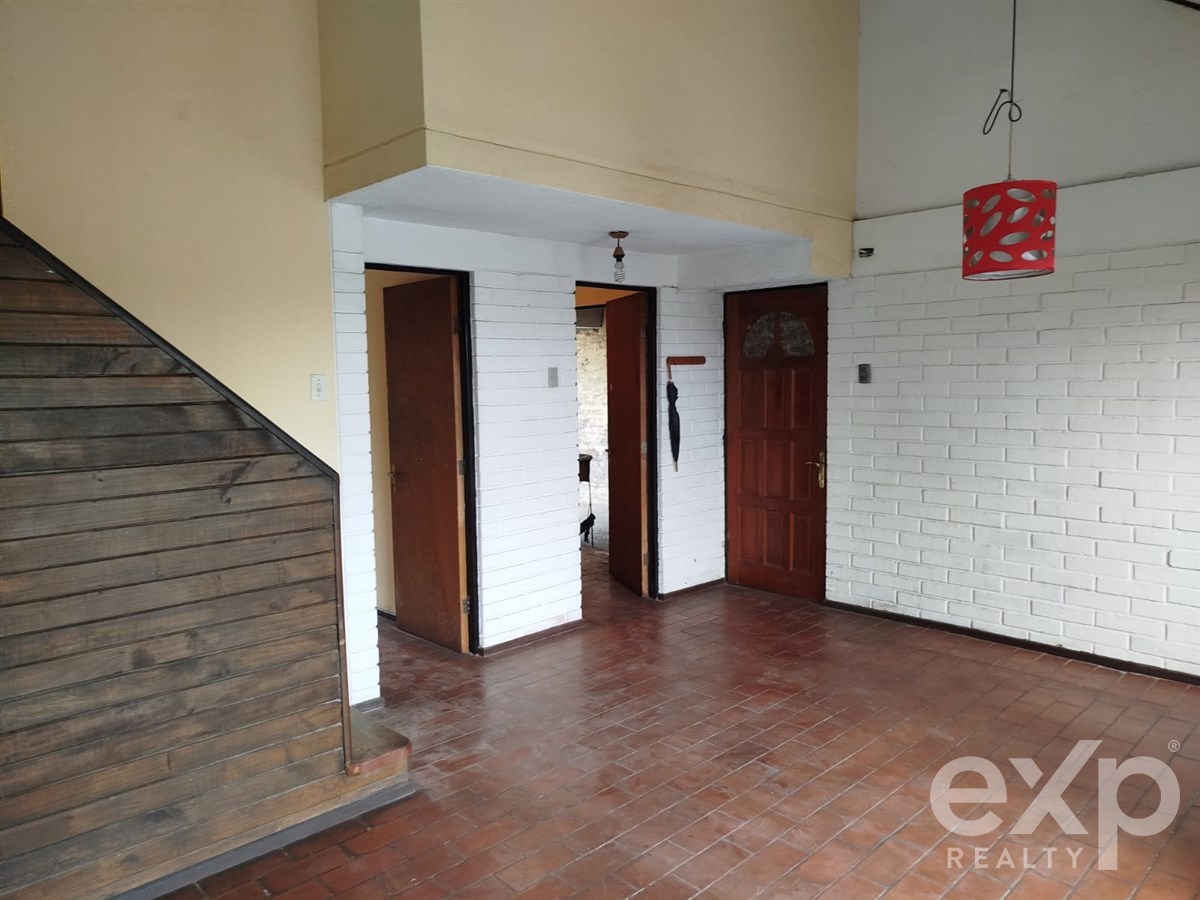 Casa en venta en Macul, Marathon  5526