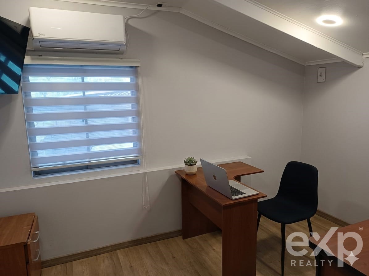 Local Comercial en venta en La Cisterna, Avda. El Parron 1040