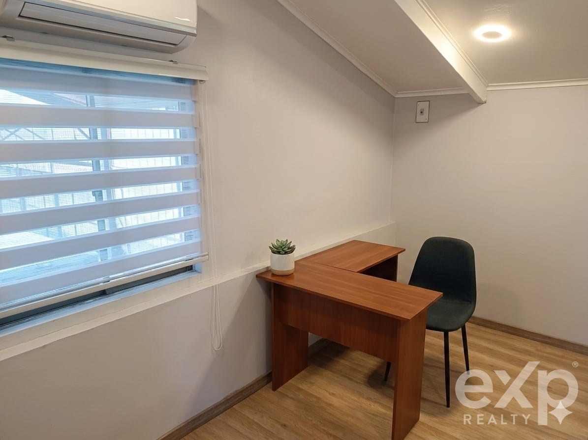 Local Comercial en venta en La Cisterna, Avda. El Parron 1040