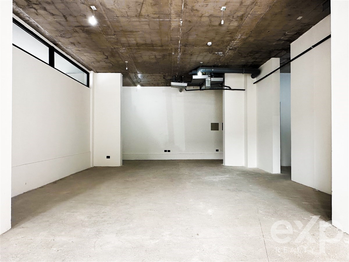 Local Comercial en alquiler en Las Condes, Av. Las Condes 7039