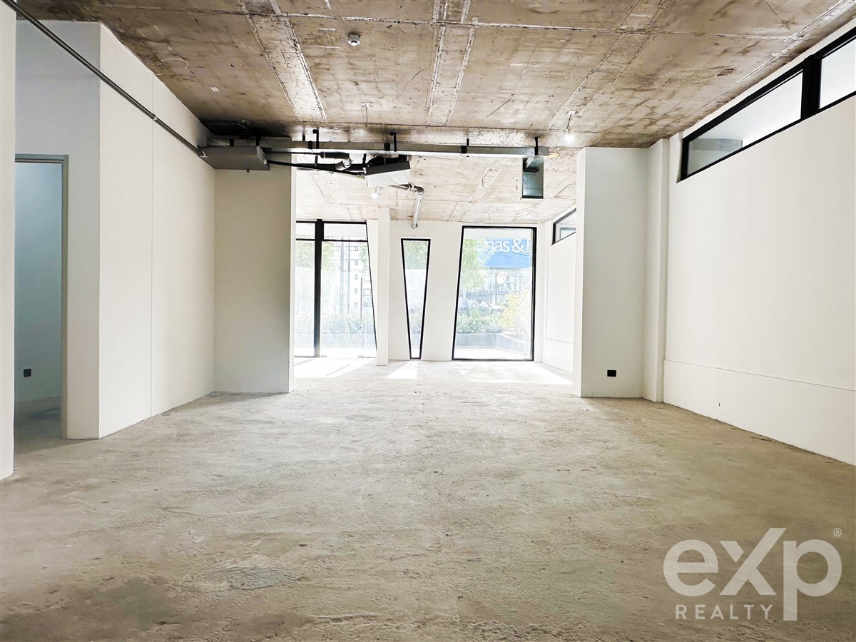Local Comercial en alquiler en Las Condes, Av. Las Condes 7039