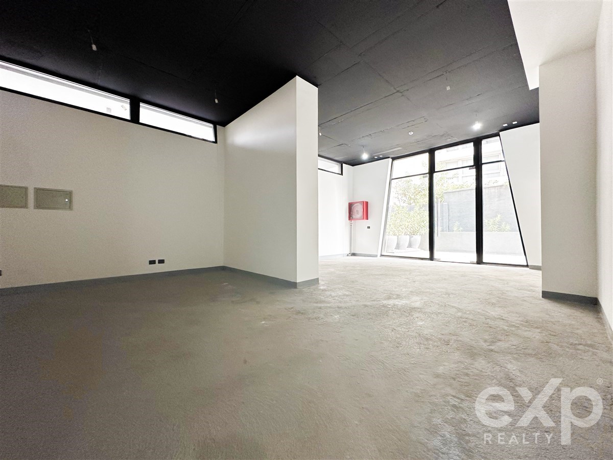 Local Comercial en alquiler en Las Condes, Av. Las Condes 7039