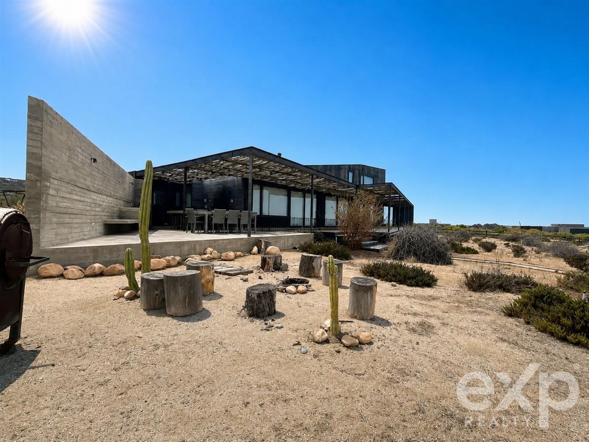 Casa en venta en Canela, Condominio Agua Dulce 195