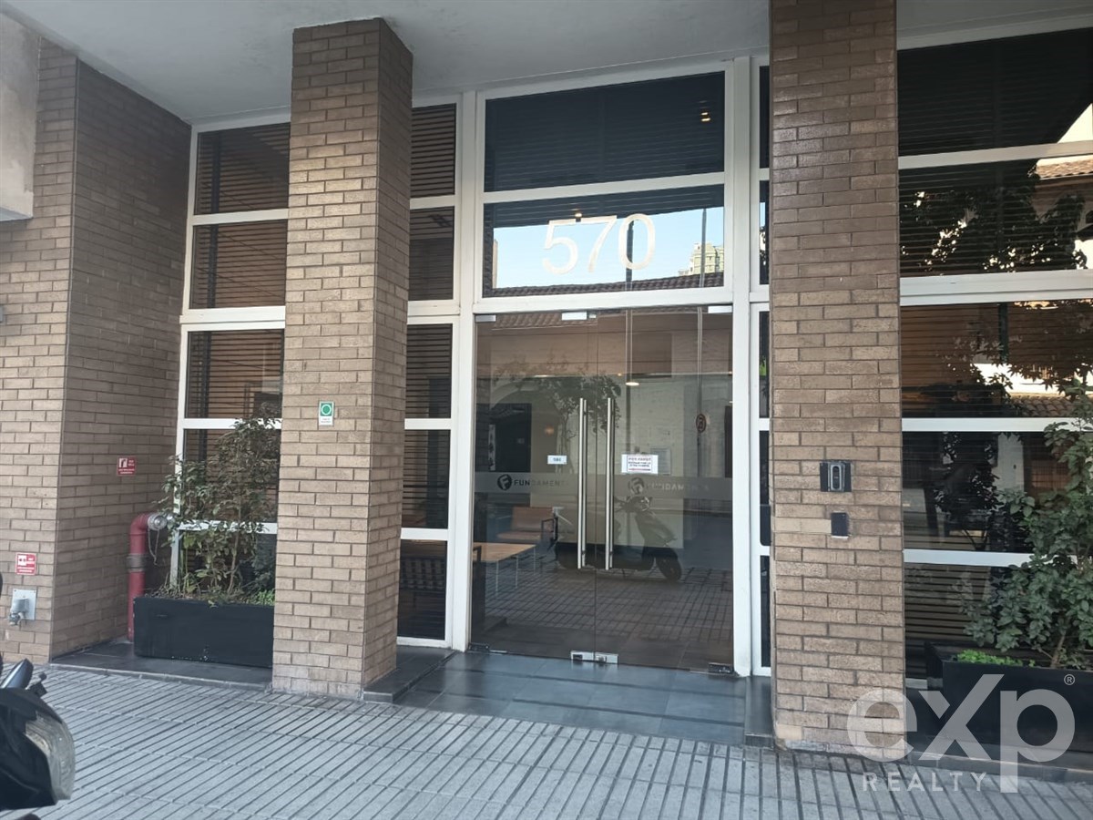 Departamento en venta en Santiago, Lira Nº570