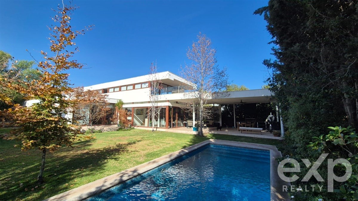 Casa en venta en Colina, Los Maitenes, cond Los Bosques