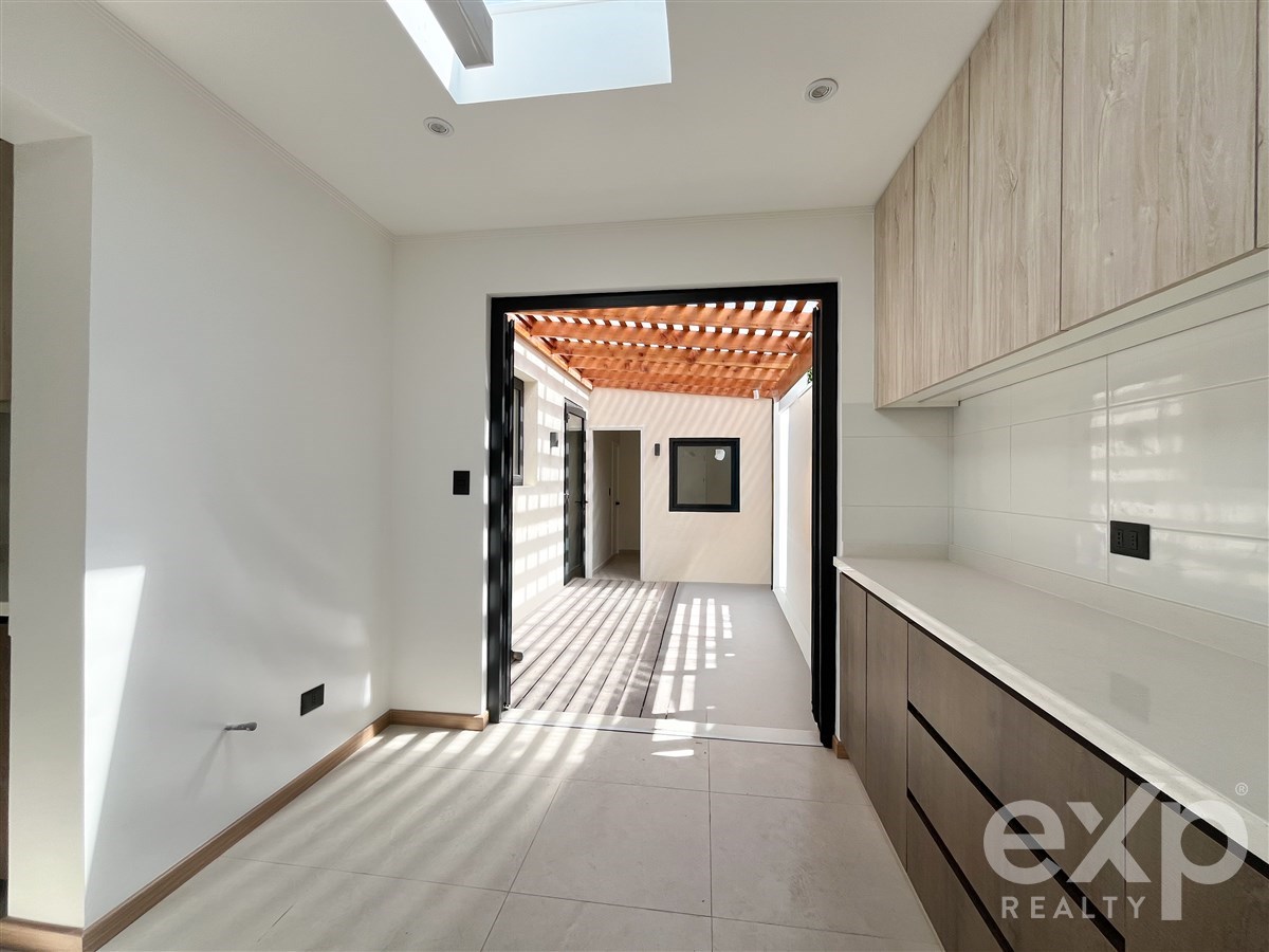 Casa en venta en Vitacura, Samoa 1730