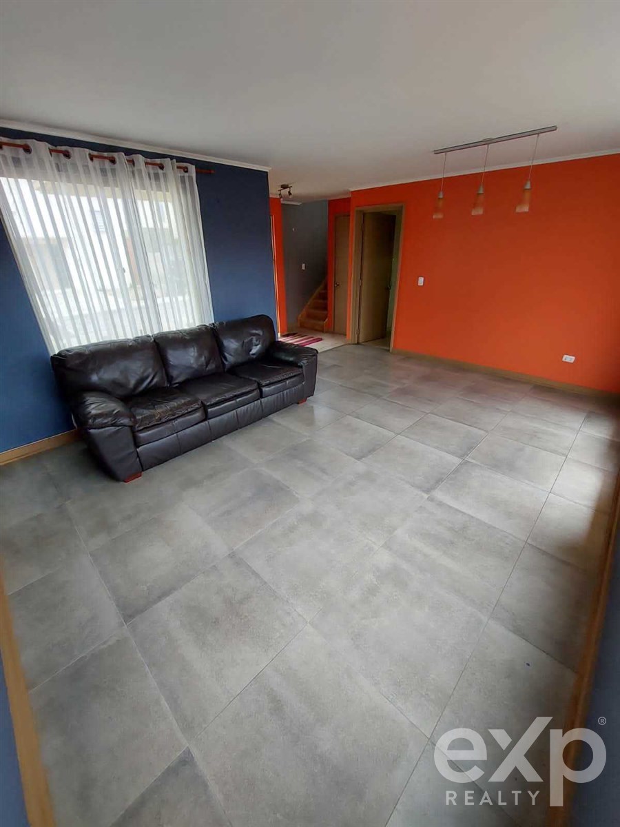 Casa en venta en Villa Alemana, Calle Los Tréboles 55
