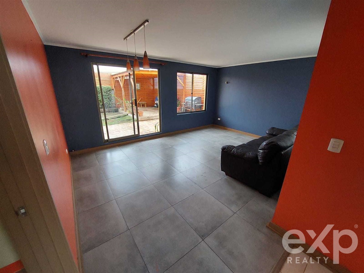 Casa en venta en Villa Alemana, Calle Los Tréboles 55