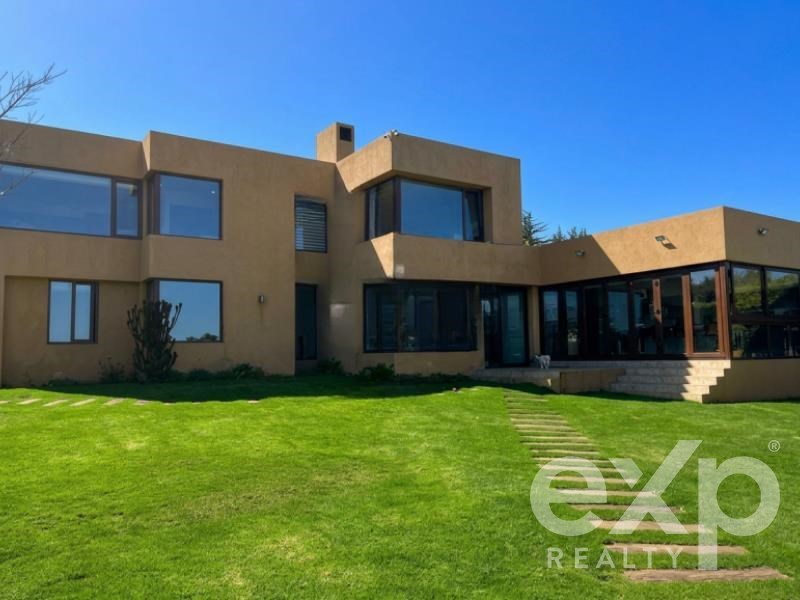 Casa en venta en Santo Domingo, LOS CIPRESES 30