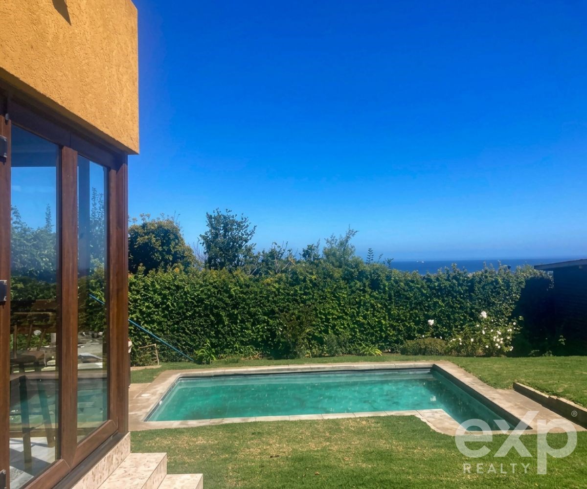 Casa en venta en Santo Domingo, LOS CIPRESES 30