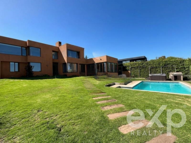 Casa en venta en Santo Domingo, LOS CIPRESES 30