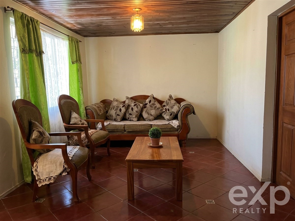 Casa en venta en Estación Central, Palena 959