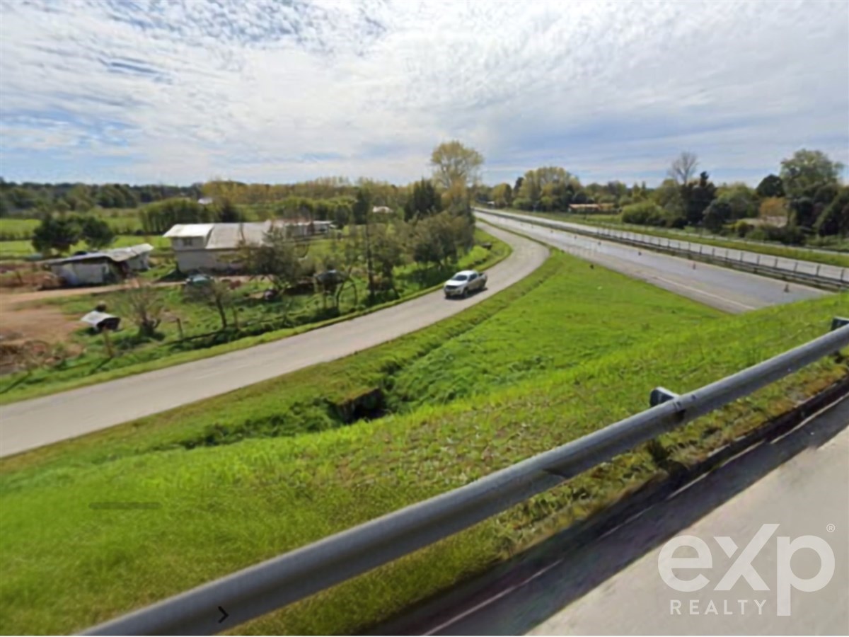 Parcela en venta en Frutillar, Cruce Copihue, Casma. Frutillar