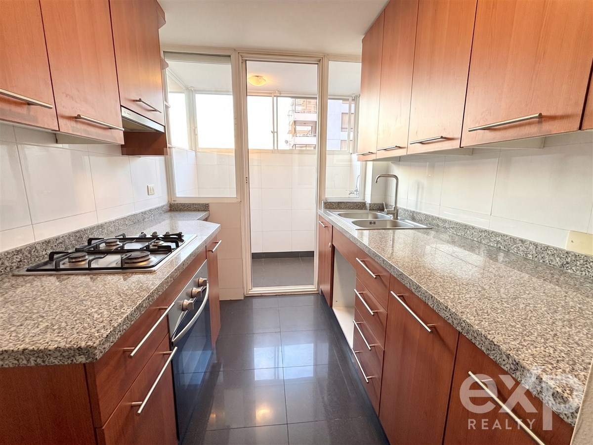 Departamento en venta en Las Condes, avenida americo vespucio 1835