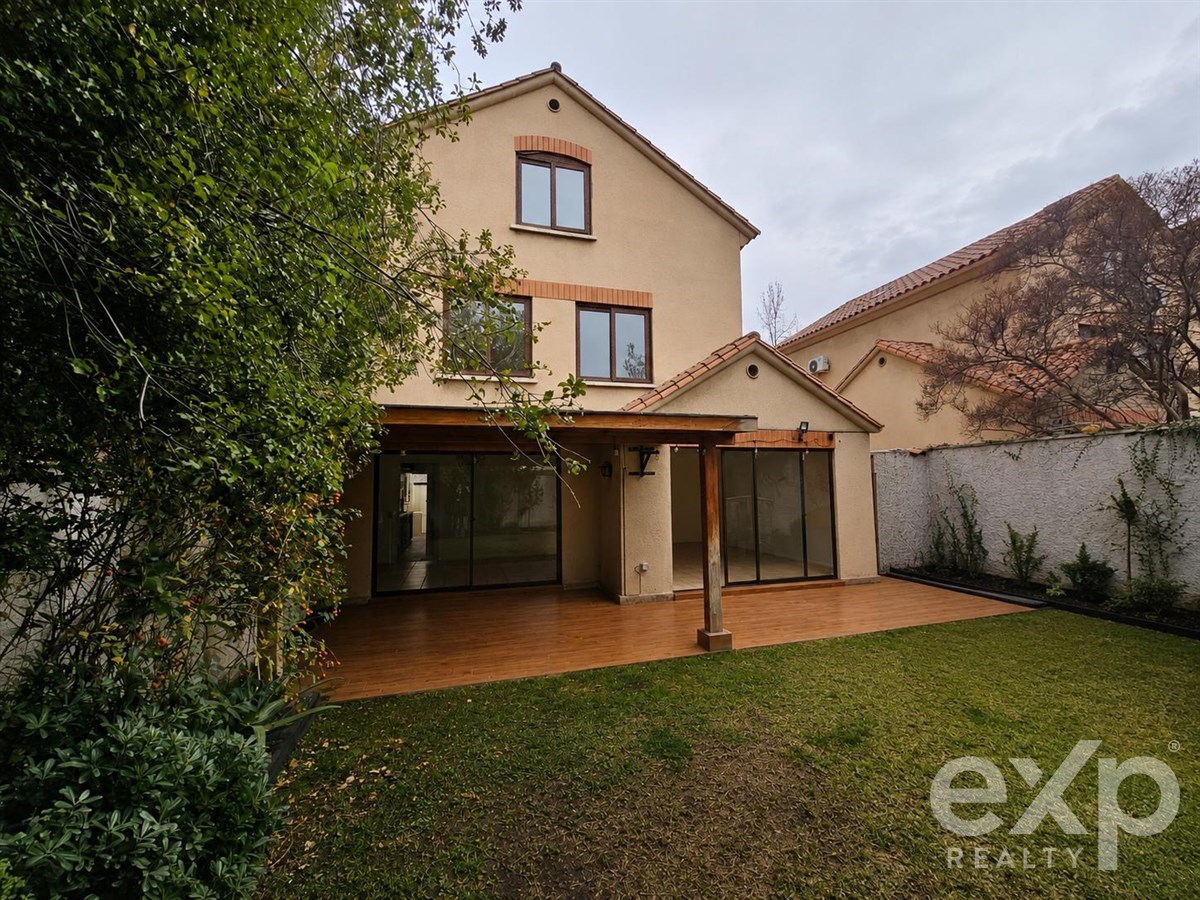 Casa en venta en Las Condes, Camino el Alba 12055