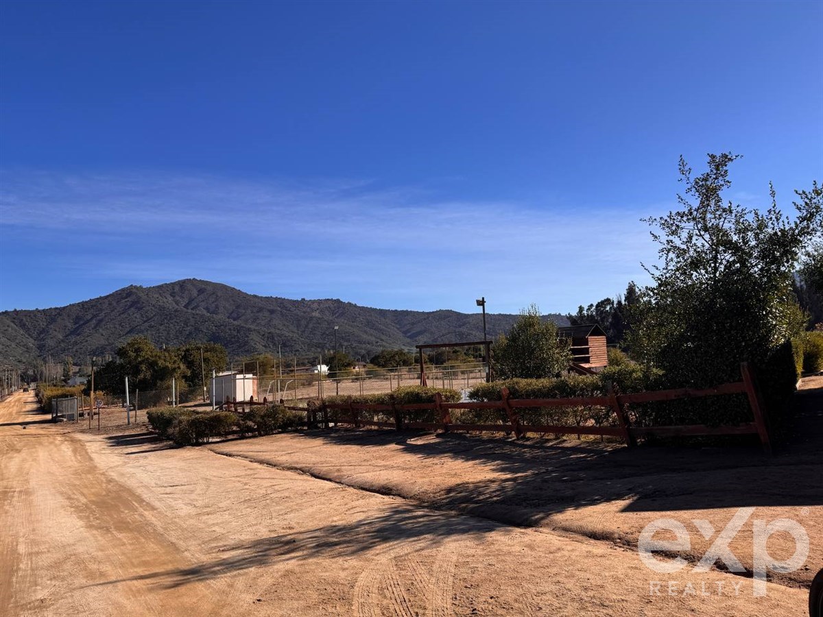 Parcela en venta en Casablanca, RUTA F. Condominio Polo Santa Maria 850, 36 m²