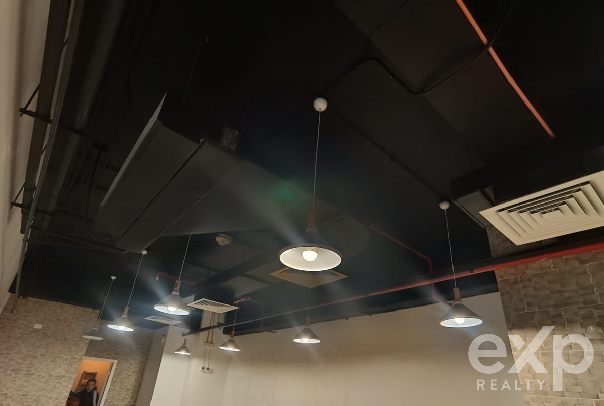 Local Comercial en alquiler en Las Condes, Los Militares 5953