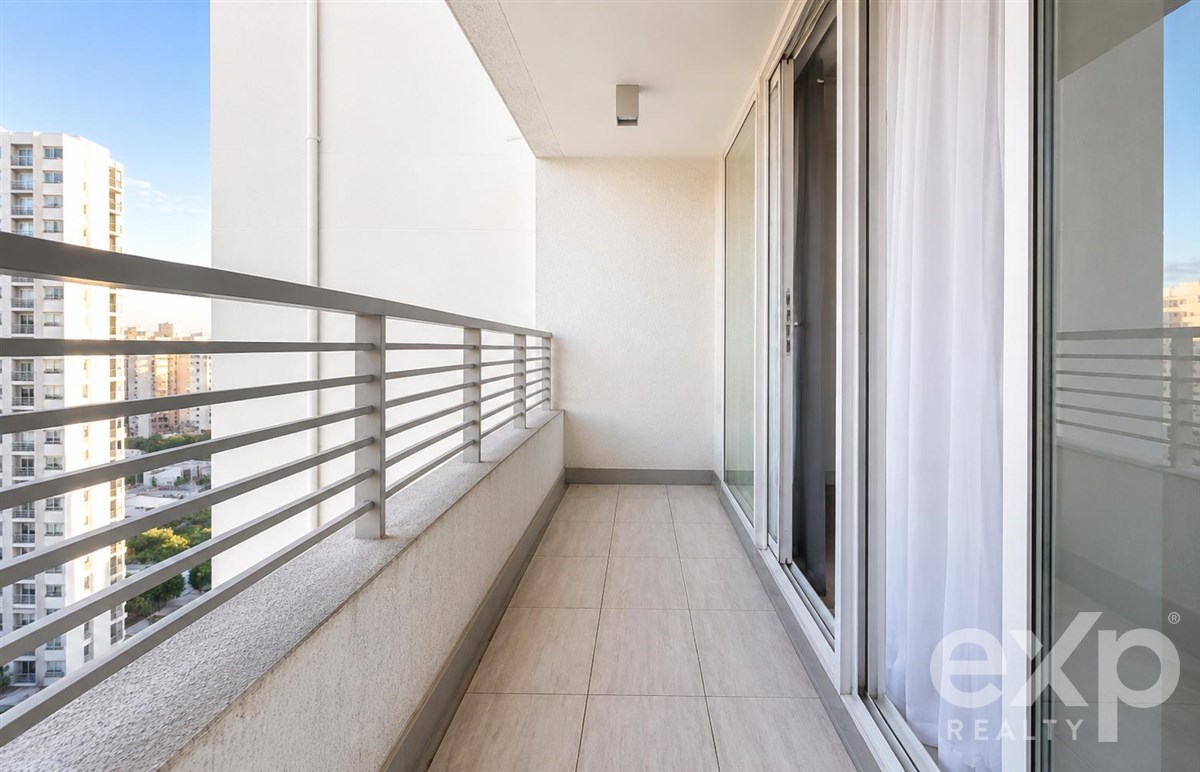 Apartment for sale in La Florida, Barcelona 160