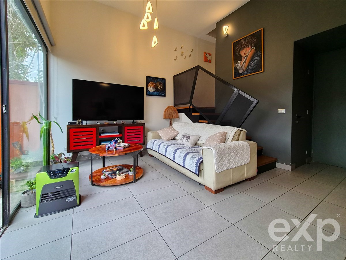 House for sale in La Florida, Palena 2856