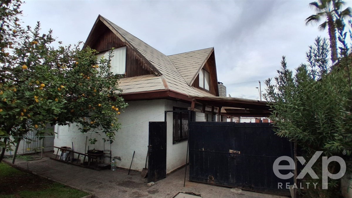 Casa en venta en Macul, Capitan Ignacio Carrera Pinto 6700
